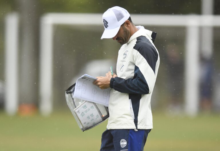 Fernando Zaniratto valoró la pretemporada de Gimnasia y confirmó la llegada del nuevo refuerzo